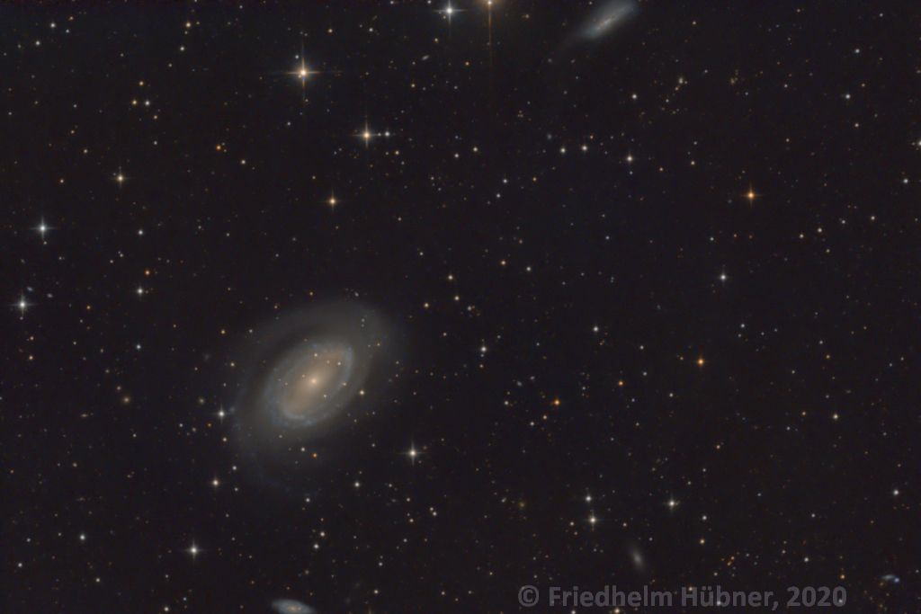 NGC 4725 (Com)
